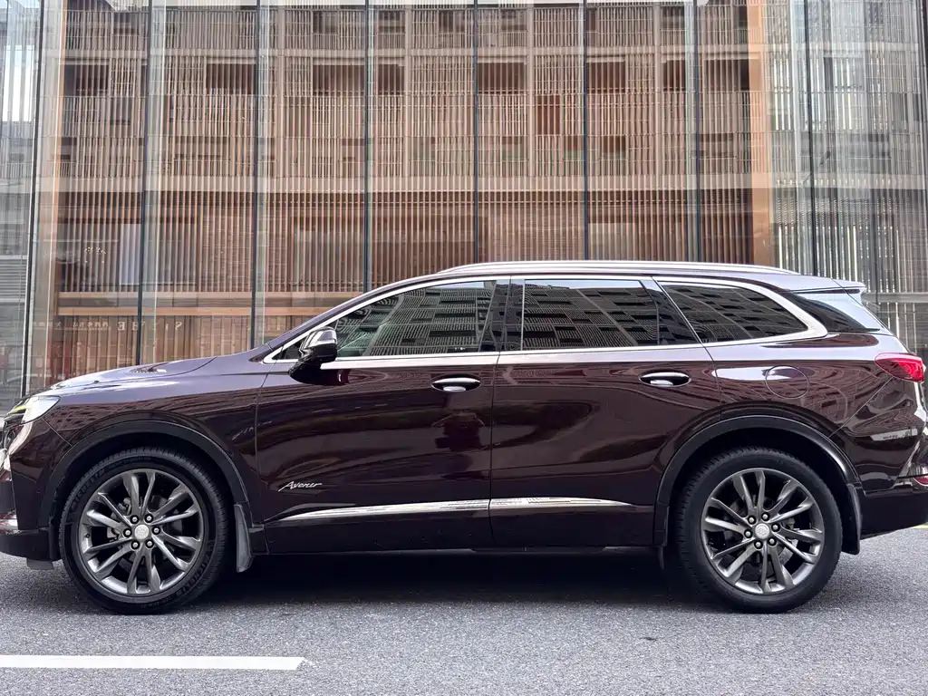 Buick Enclave — фото 3