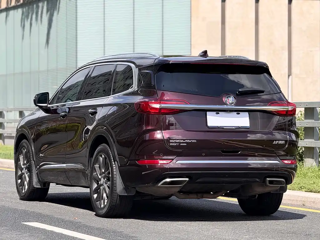 Buick Enclave — фото 4