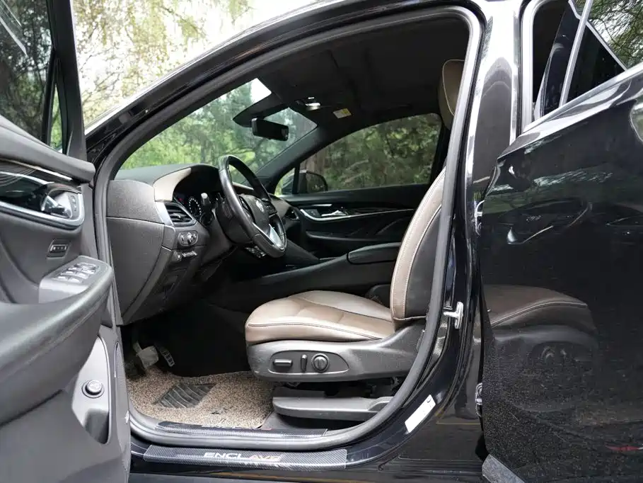 Buick Enclave — фото 4