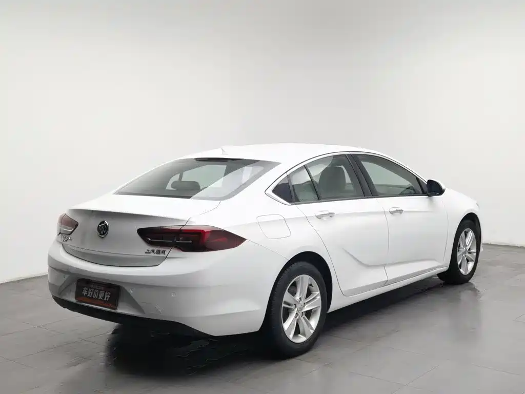 Buick Regal — фото 2