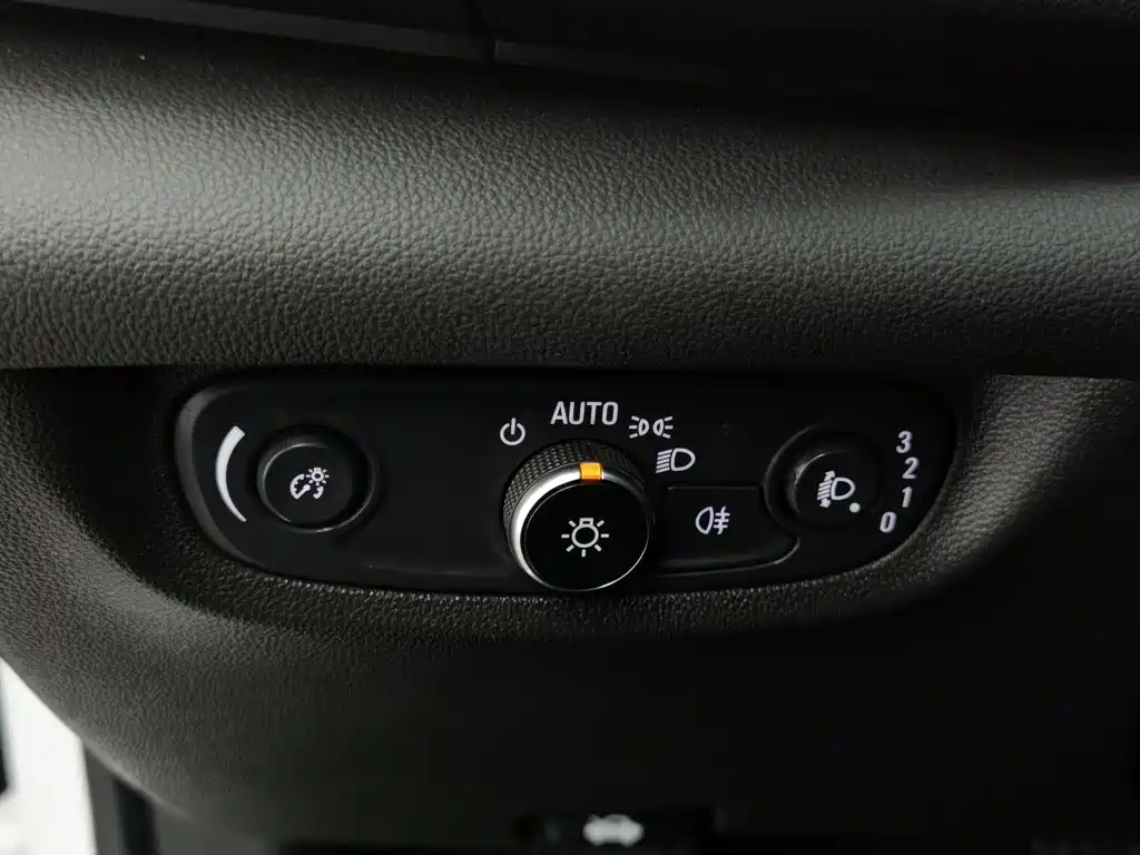 Buick Regal — фото 21