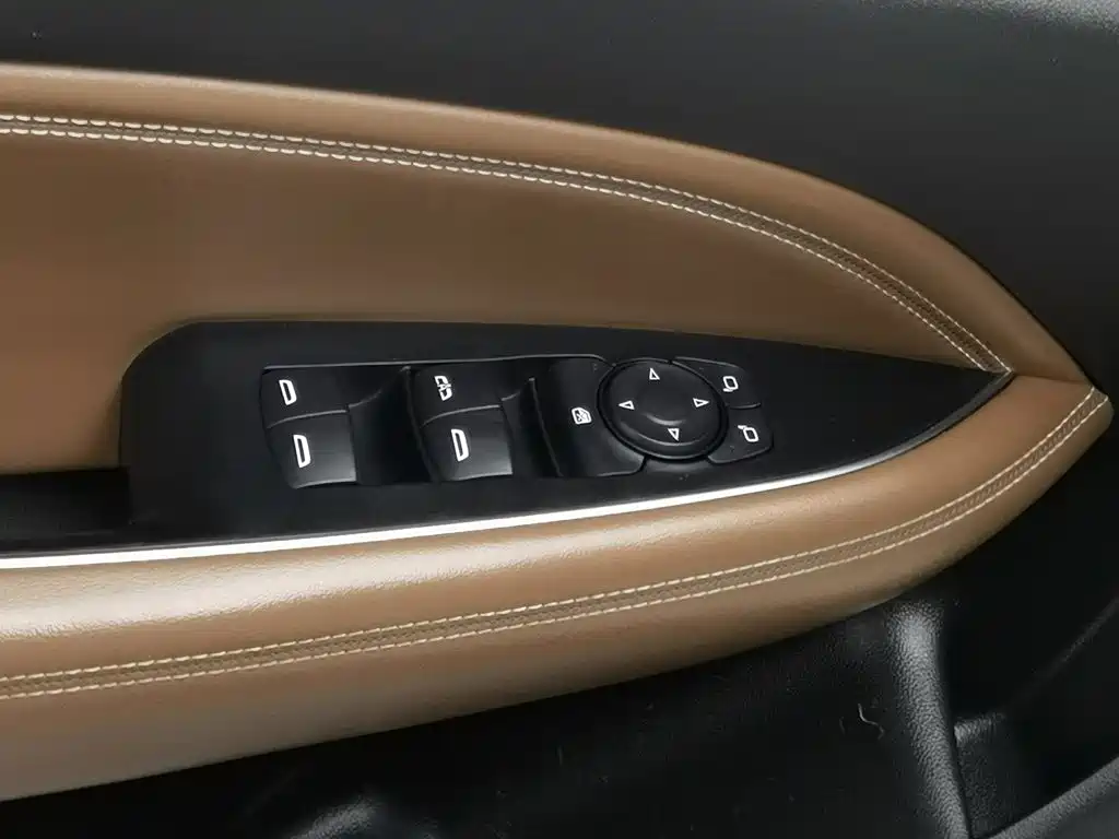 Buick Regal — фото 9