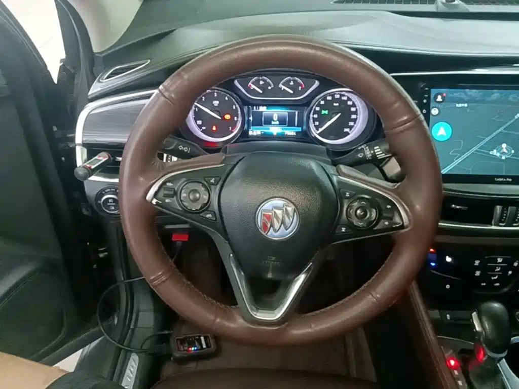 Buick Envision Plus — фото 11