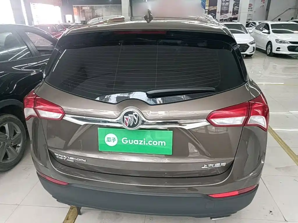 Buick Envision Plus — фото 6
