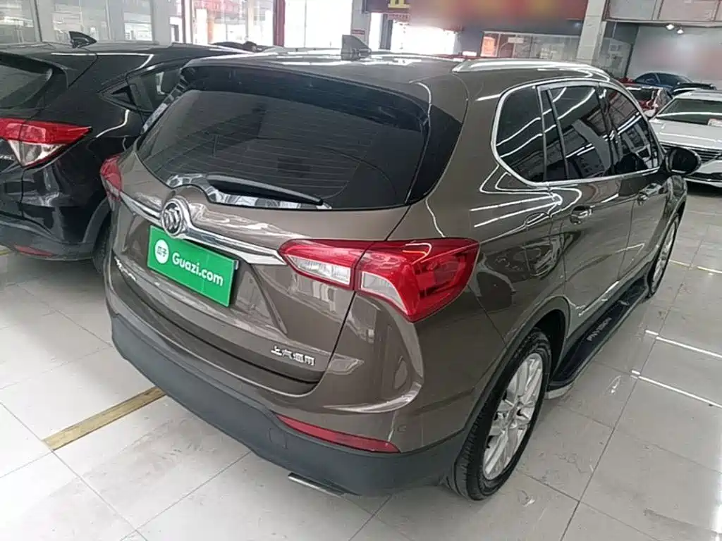 Buick Envision Plus — фото 7