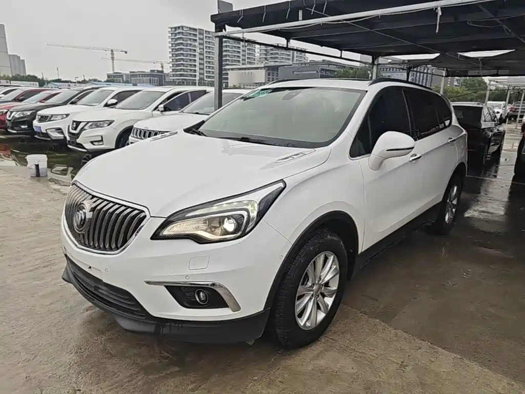 Buick Envision Plus — фото 2