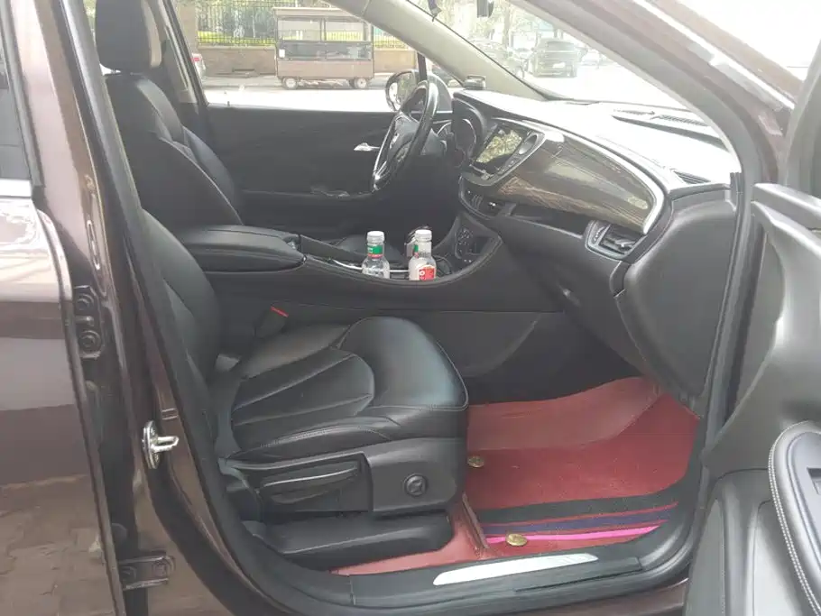 Buick Envision Plus — фото 8