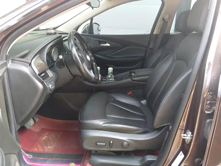 Buick Envision Plus — фото 9