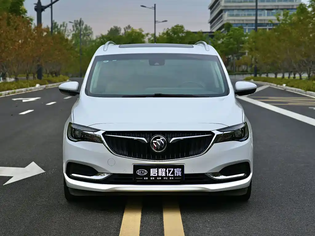 Buick GL6 — фото 2