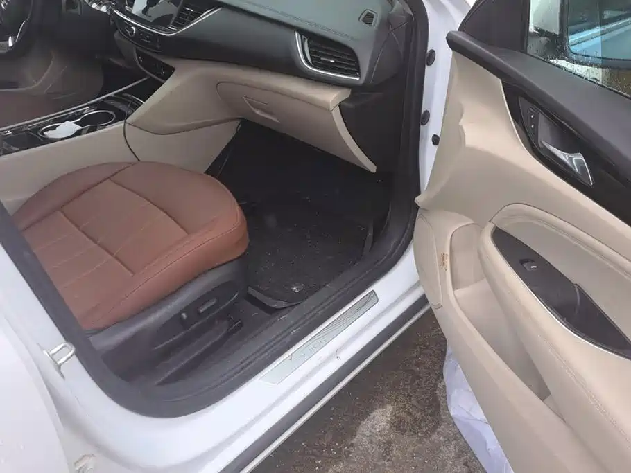 Buick Regal — фото 8