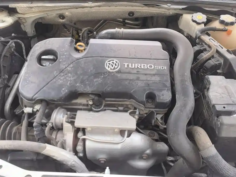 Buick Regal — фото 10