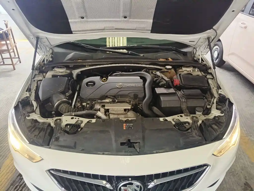 Buick Regal — фото 20
