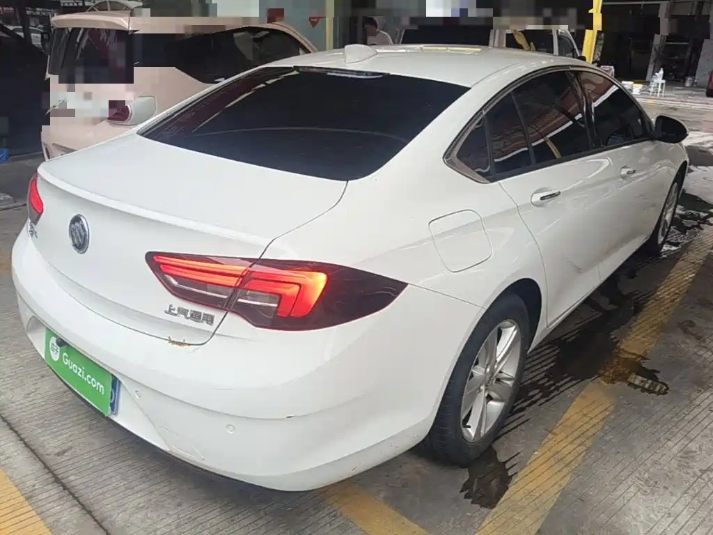 Buick Regal — фото 7