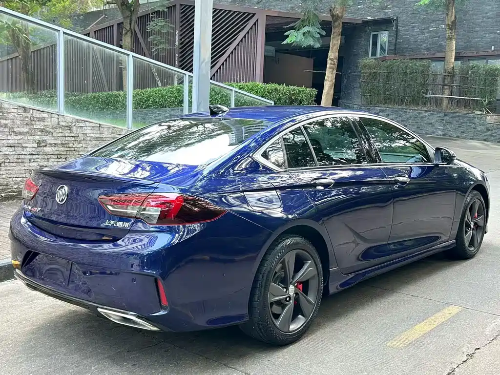 Buick Regal — фото 8