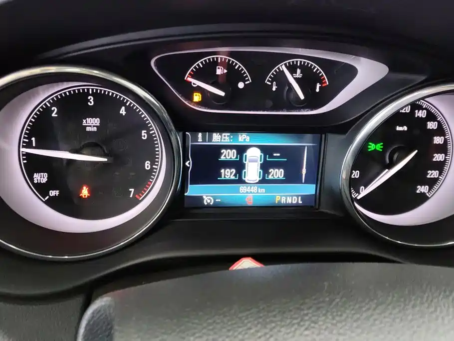Buick Envision Plus — фото 14