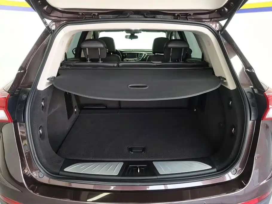 Buick Envision Plus — фото 4