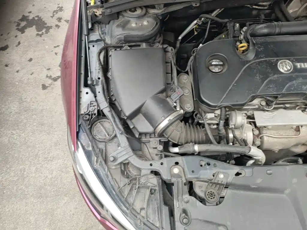 Buick Regal — фото 20