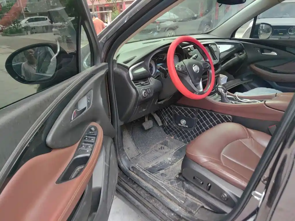 Buick Envision Plus — фото 14