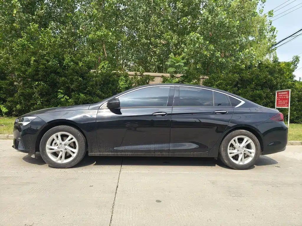 Buick Regal — фото 4