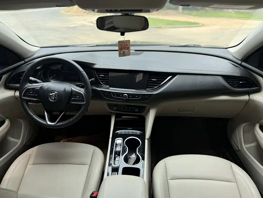Buick Regal — фото 3