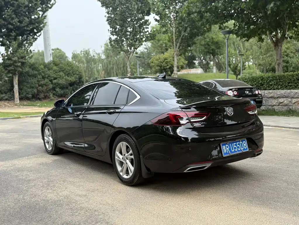 Buick Regal — фото 6