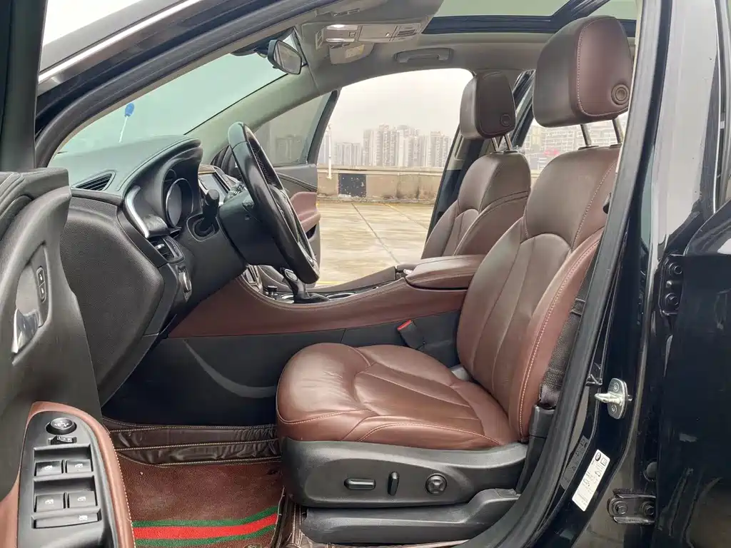 Buick Envision Plus — фото 9