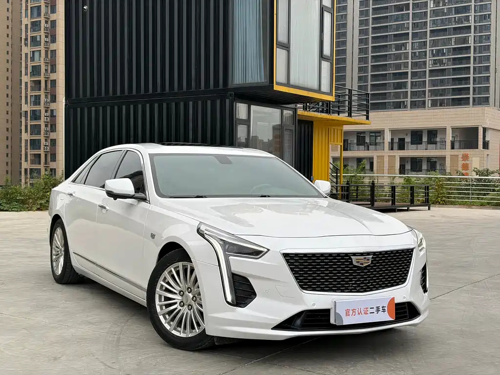 Cadillac CT6 — фото 2