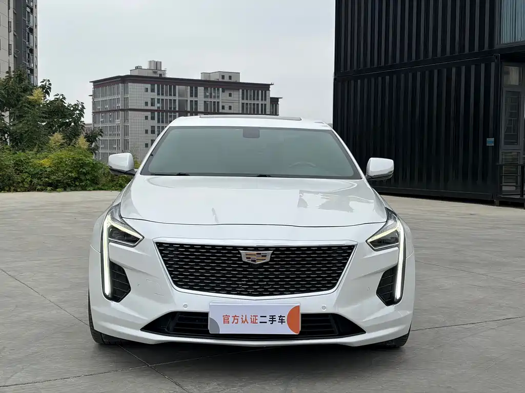Cadillac CT6 — фото 3