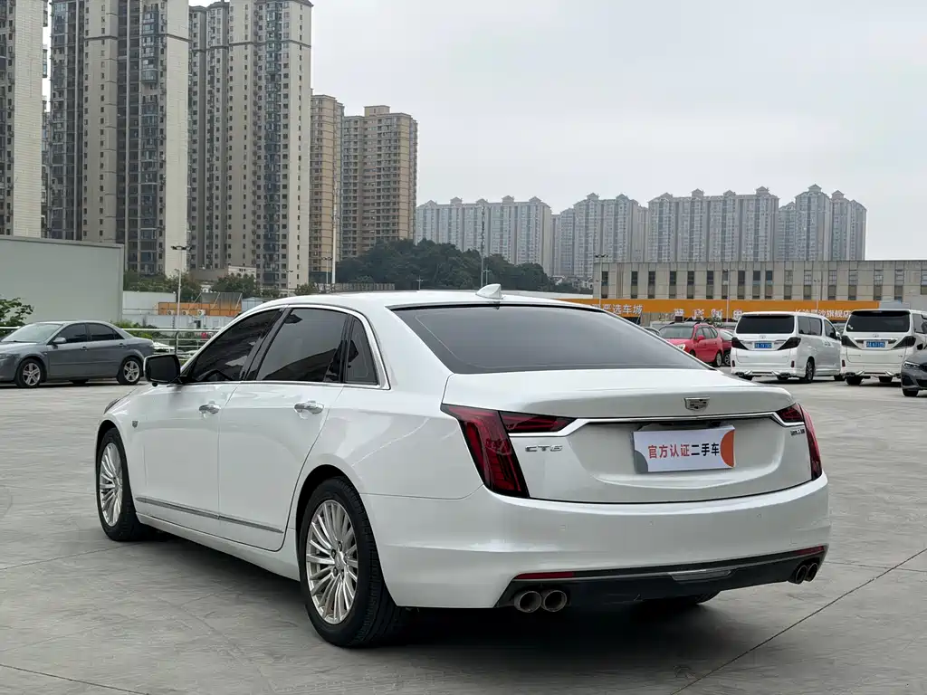 Cadillac CT6 — фото 4
