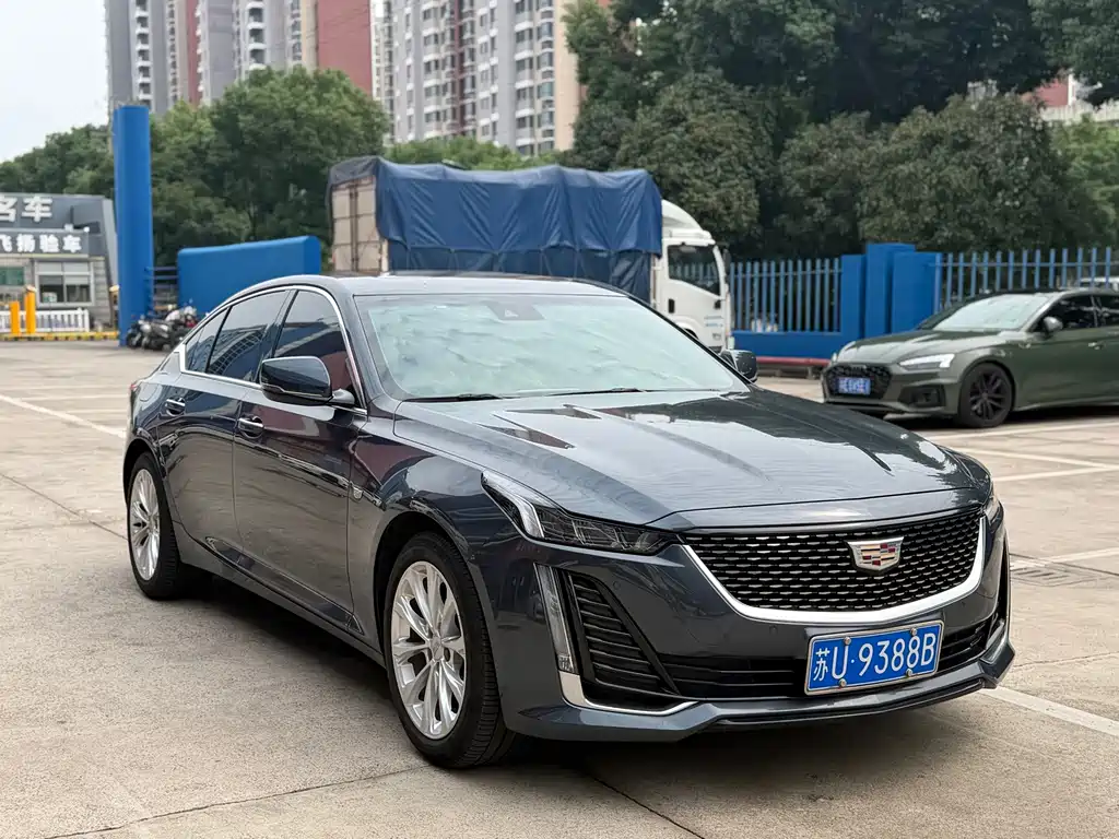 Cadillac CT5 — фото 3
