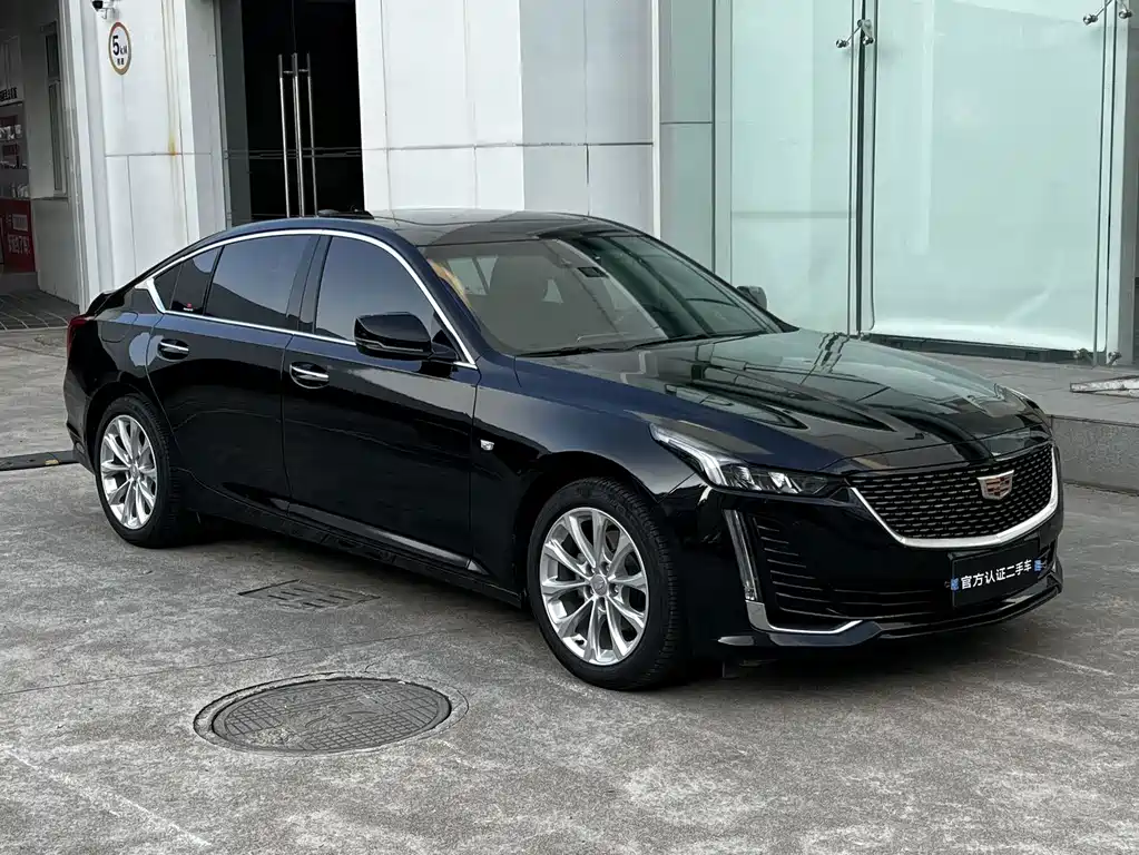 Cadillac CT5 — фото 3