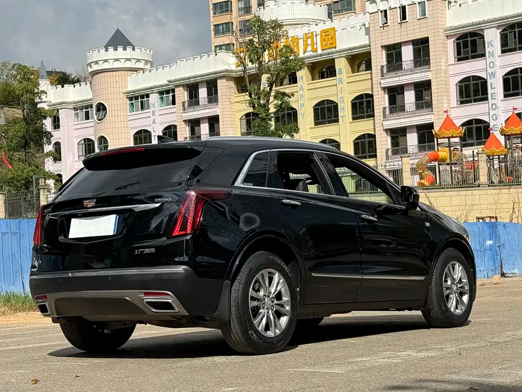 Cadillac XT5 — фото 4