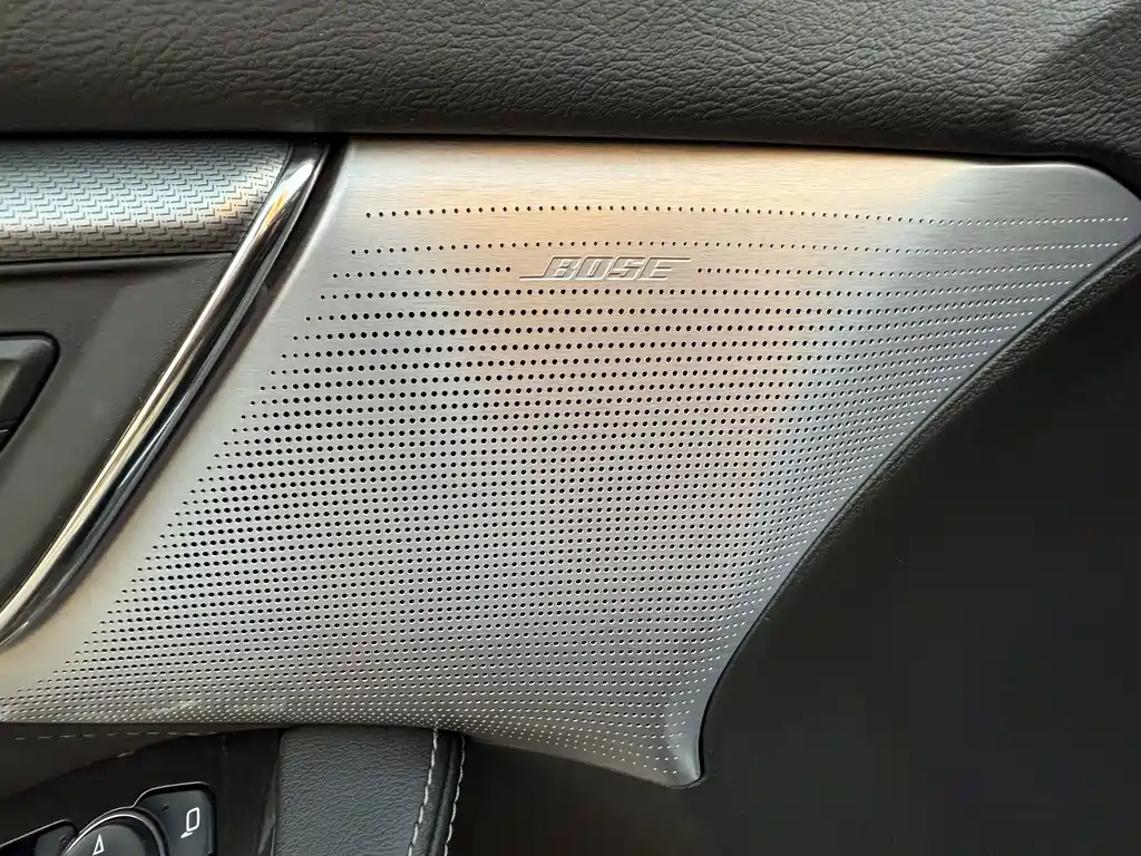 Cadillac CT5 — фото 14