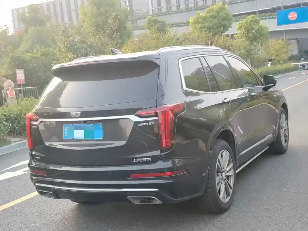 Cadillac XT6 — фото 4