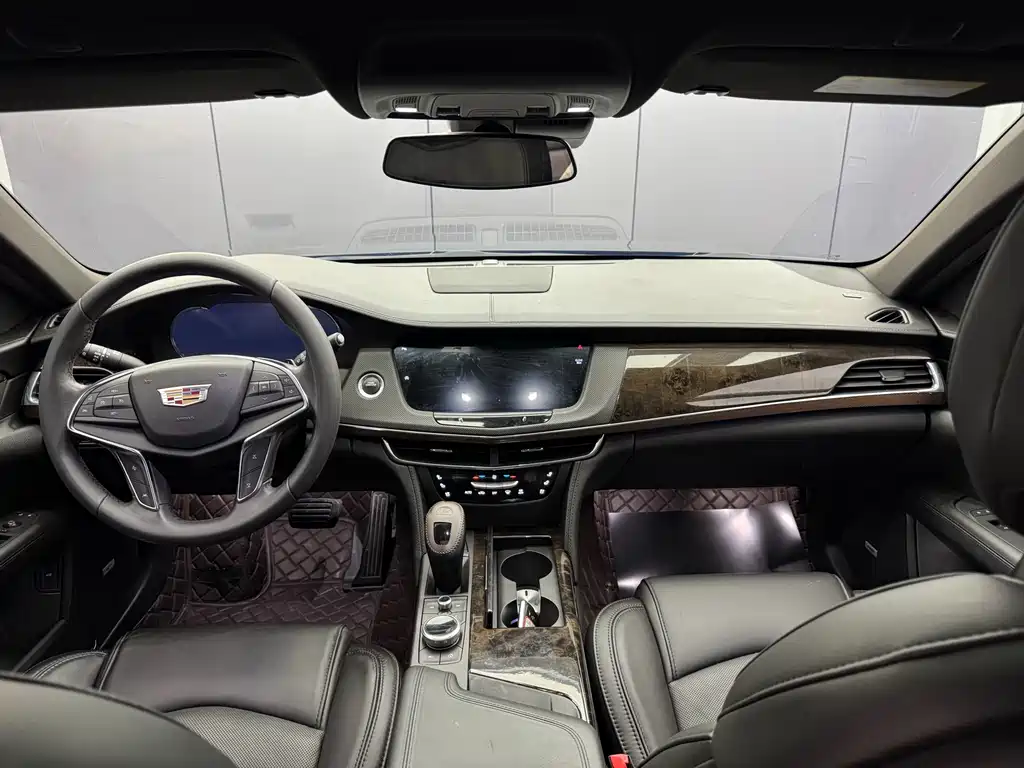 Cadillac CT6 — фото 5