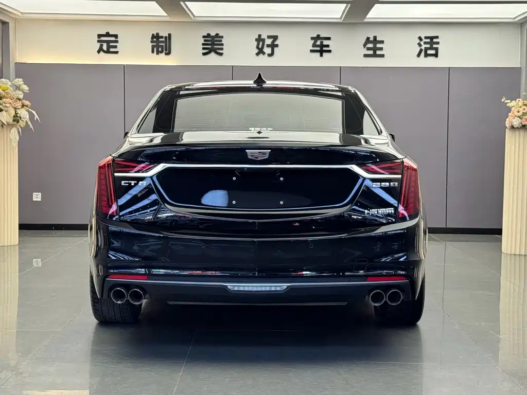 Cadillac CT6 — фото 8