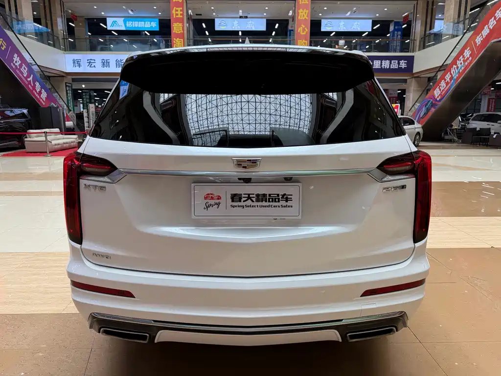 Cadillac XT6 — фото 7