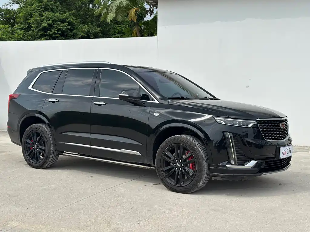 Cadillac XT6 — фото 3