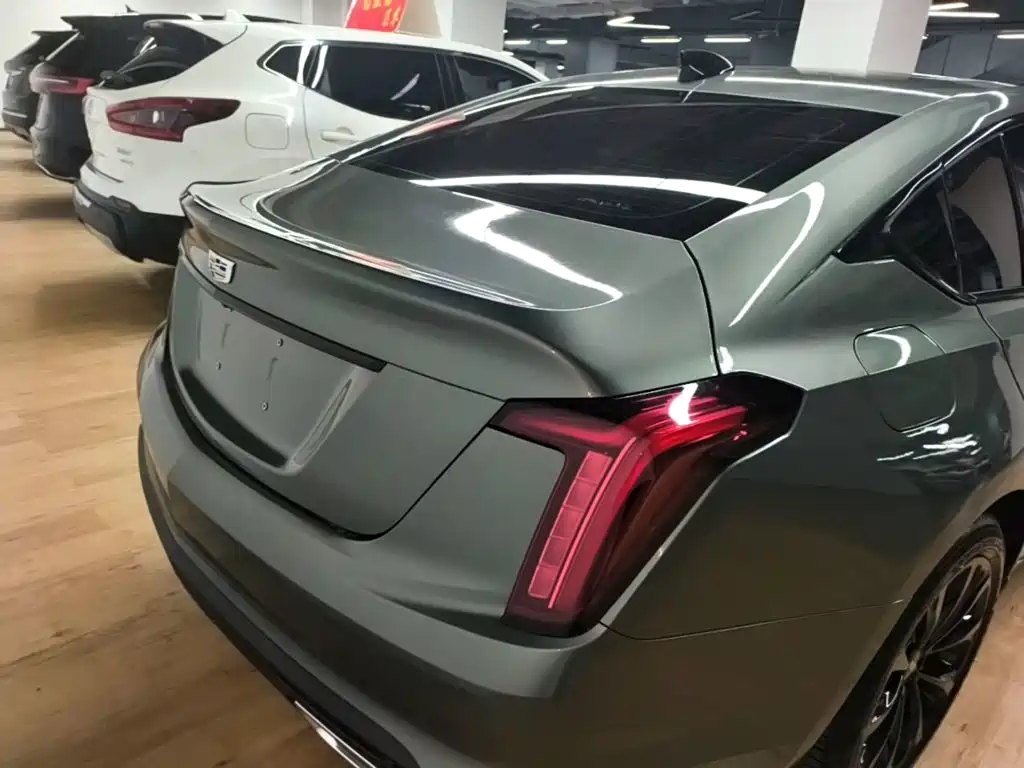 Cadillac CT5 — фото 6