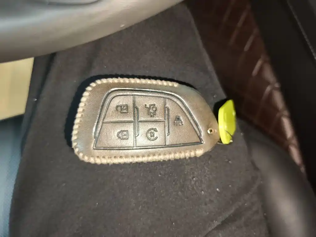 Cadillac CT5 — фото 9