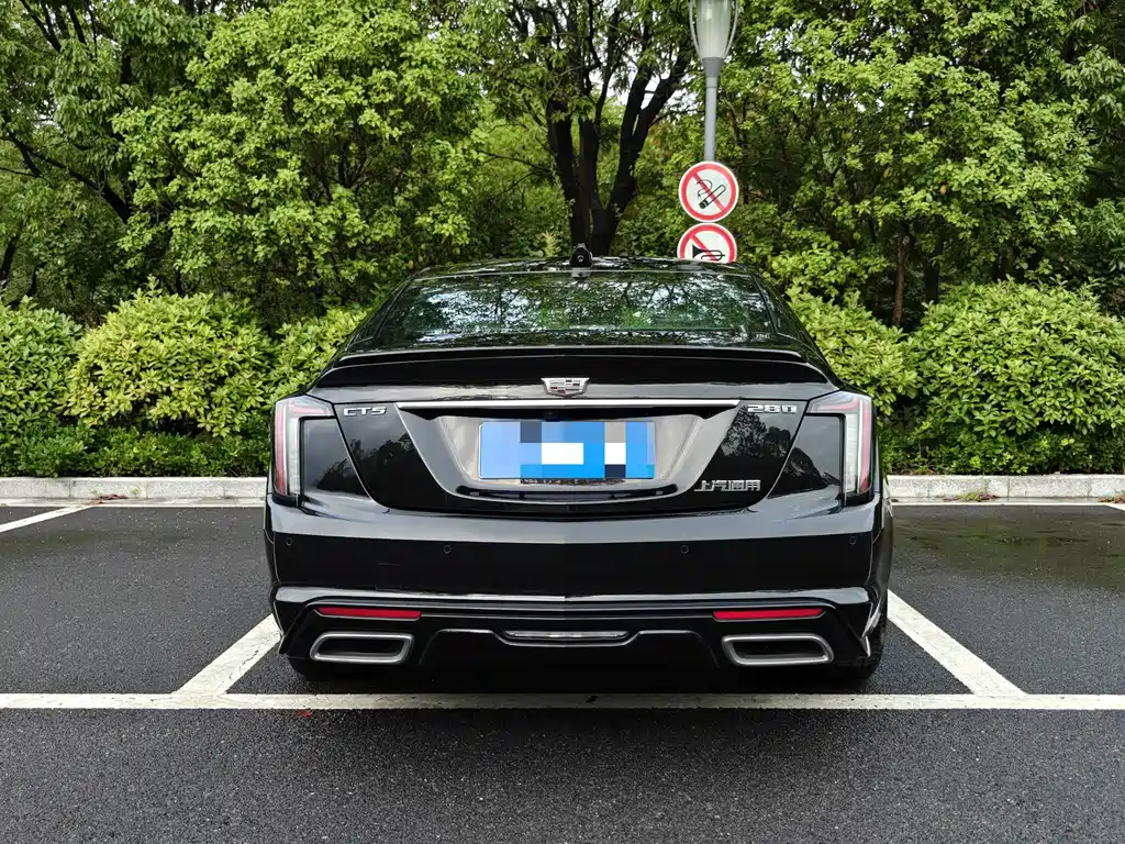 Cadillac CT5 — фото 4