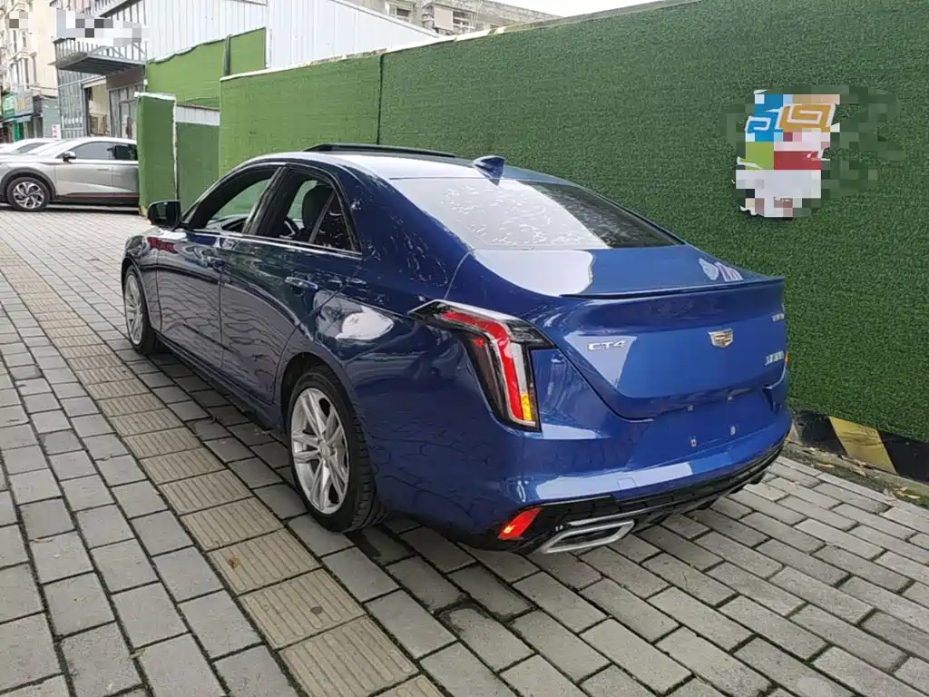 Cadillac CT4 — фото 5
