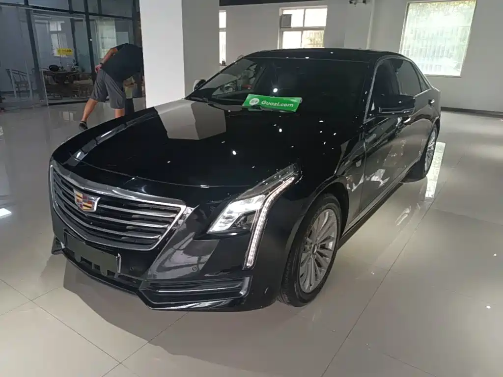 Cadillac CT6 — фото 2