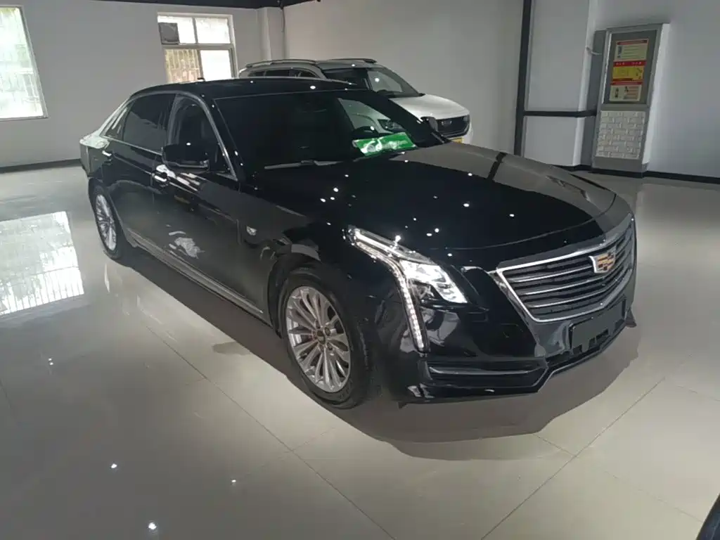 Cadillac CT6 — фото 4