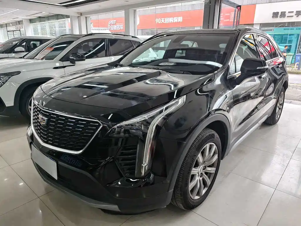 Cadillac XT4 — фото 3