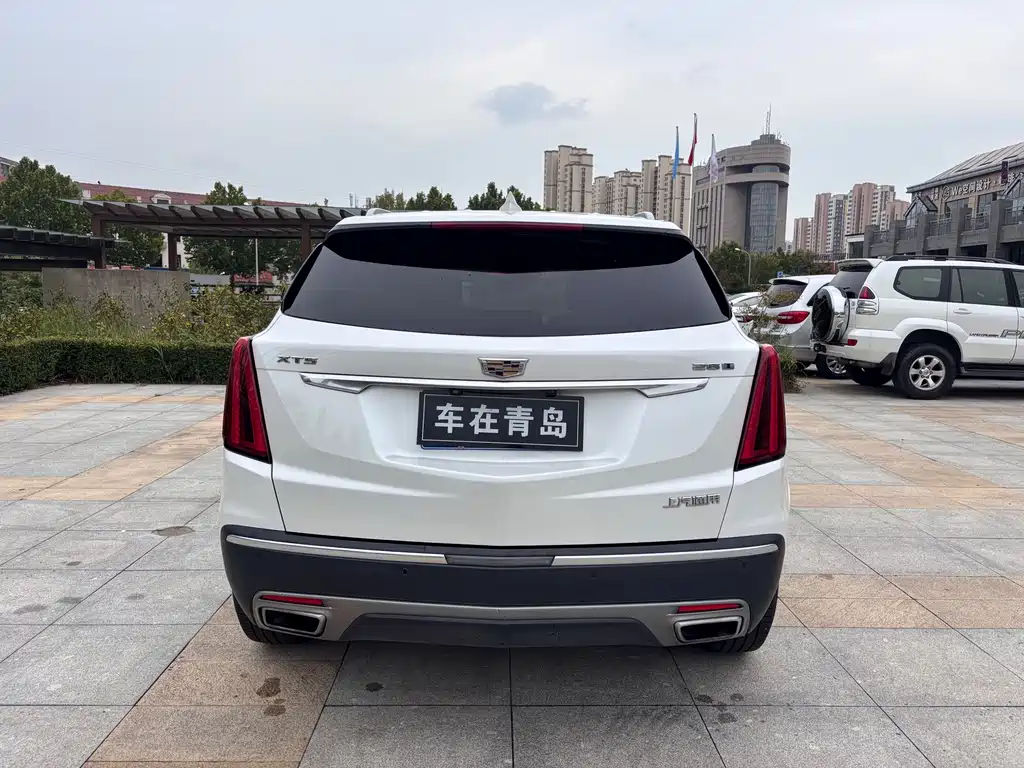 Cadillac XT5 — фото 6