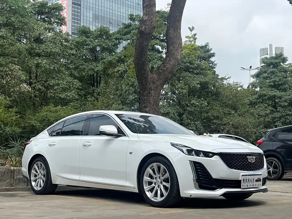 Cadillac CT5 — фото 3