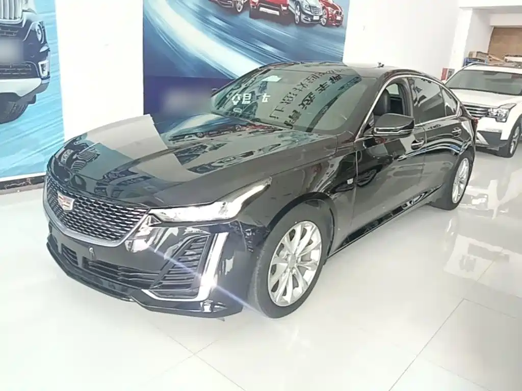 Cadillac CT5 — фото 2