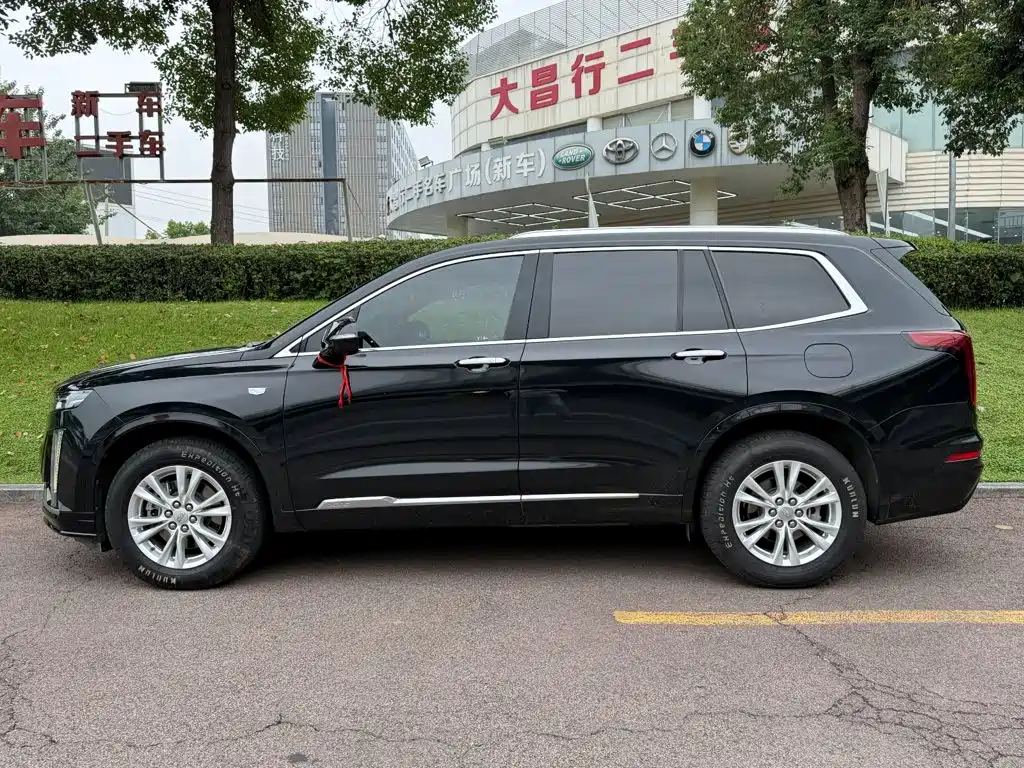 Cadillac XT6 — фото 3