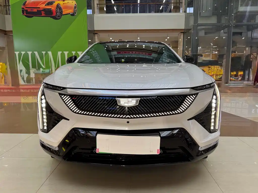 Cadillac IQ — фото 2